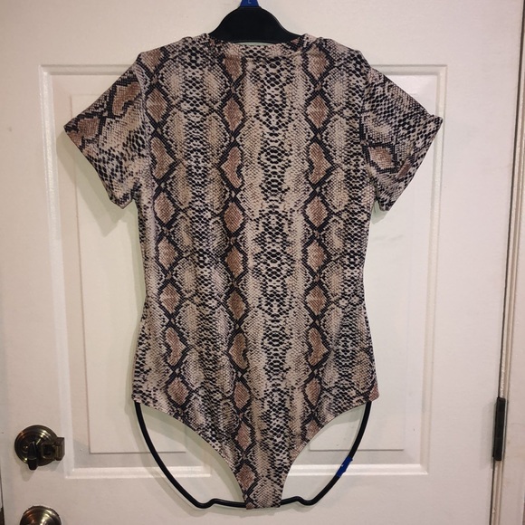 BODY SUIT - Picture 2 of 4